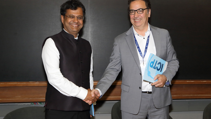 ICTP and IBM sign agreement