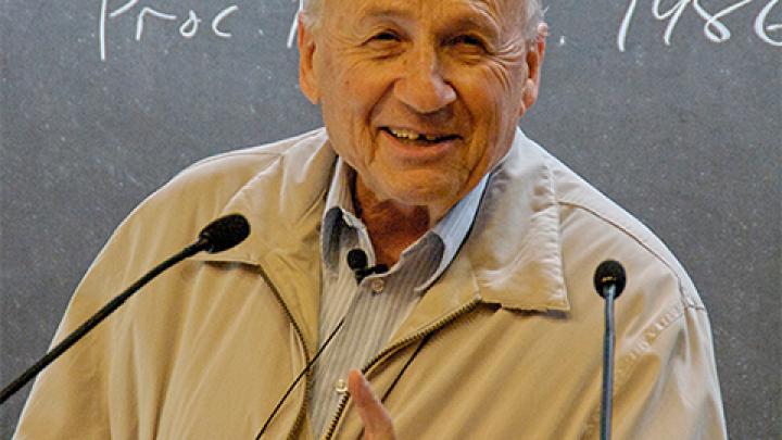 Nobel Laureate Walter Kohn